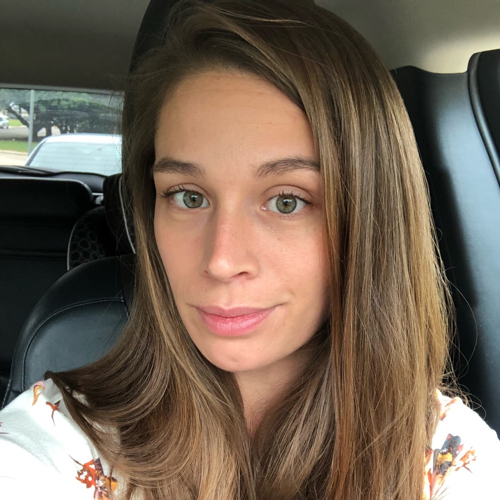 Meet your Posher, Tacy